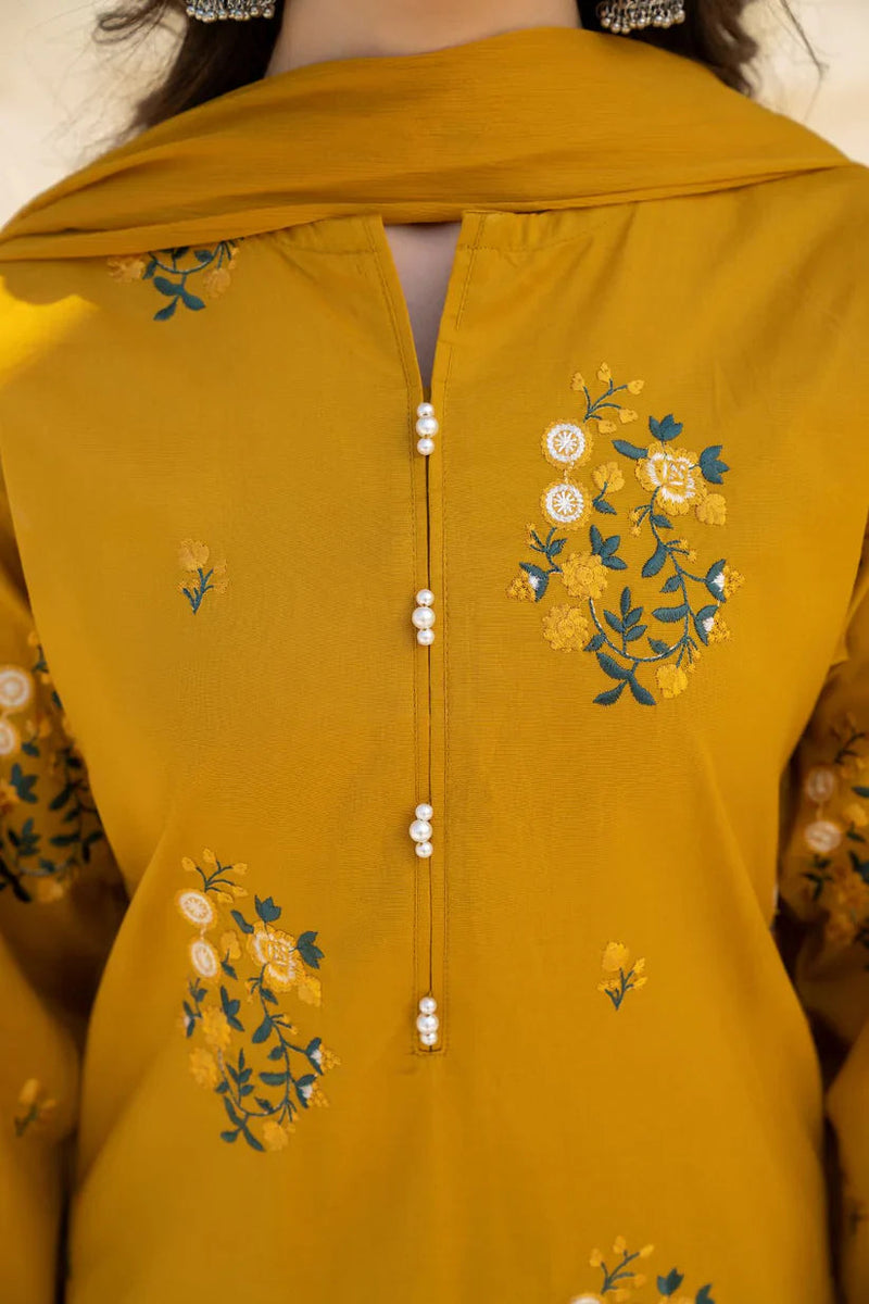 3 PC EMBROIDERED LAWN SUIT -  LH03
