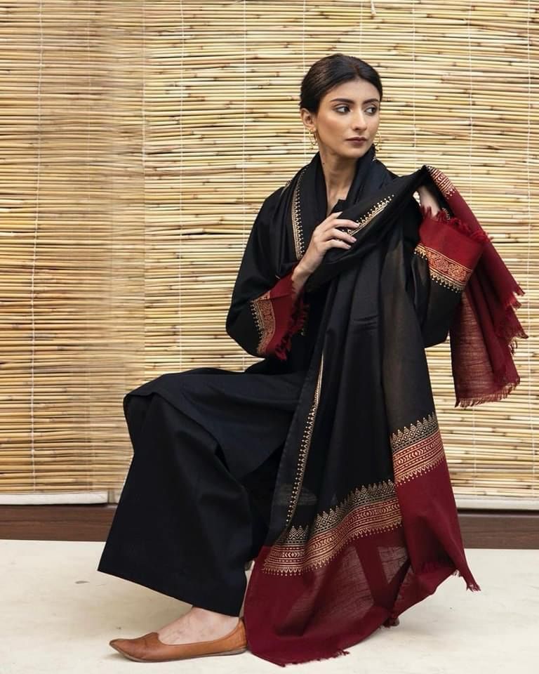 Embroidery Dhanak LH_58